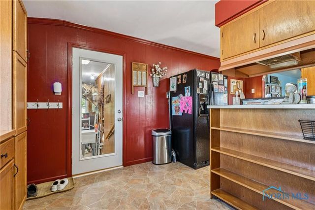 11255 W County Road 18, Fostoria, OH 44830