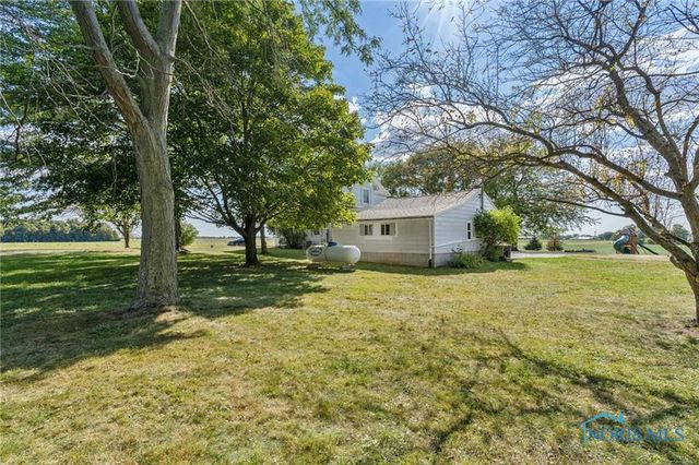 11255 W County Road 18, Fostoria, OH 44830