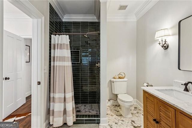 935 Glenbrook Drive NW, Atlanta, GA 30318