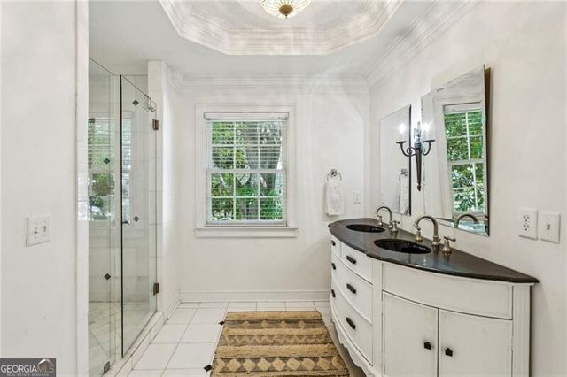 935 Glenbrook Drive NW, Atlanta, GA 30318