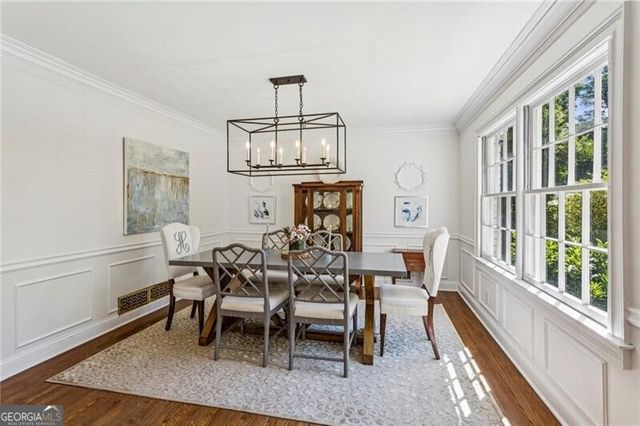 935 Glenbrook Drive NW, Atlanta, GA 30318