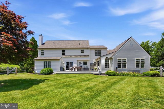 103 RAINTREE LN, Lincoln University, PA 19352