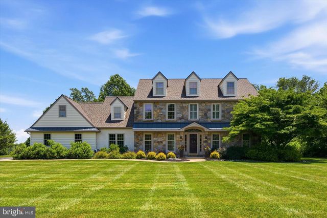 103 RAINTREE LN, Lincoln University, PA 19352