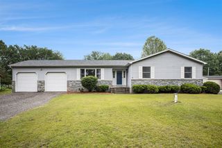 11261 North Drive, Brooklyn, MI 49230