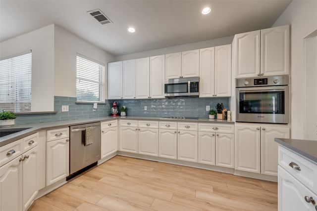 7602 Chadwick Court, Dallas, TX 75248