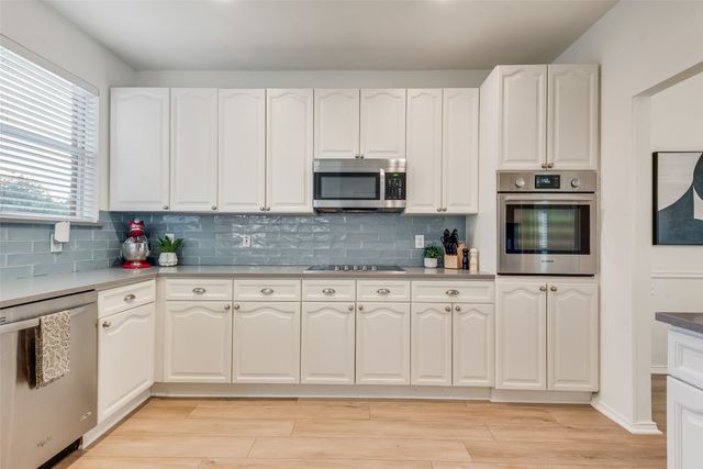 7602 Chadwick Court, Dallas, TX 75248