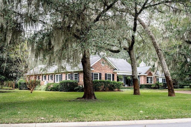 1259 Oatland Lake Drive, Pawleys Island, SC 29585