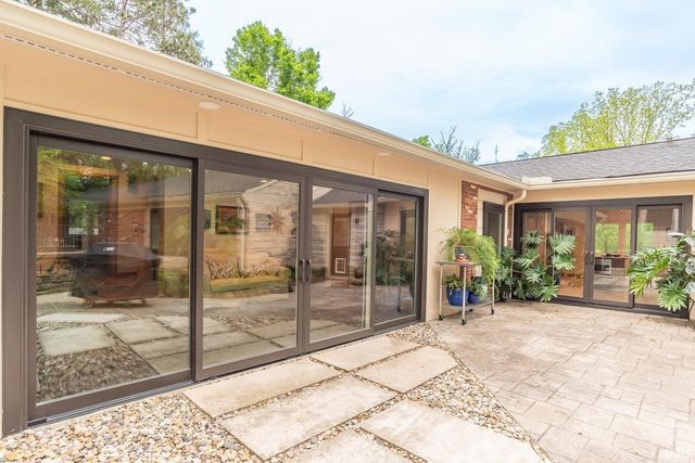 929 S Eagleson Avenue, Bloomington, IN 47401