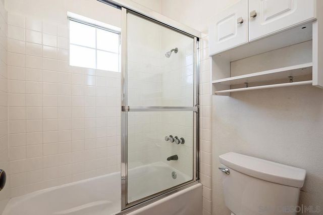 11718 Windcrest Ln, San Diego, CA 92128