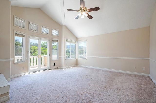 11718 Windcrest Ln, San Diego, CA 92128