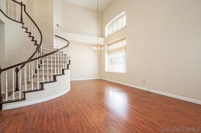 11718 Windcrest Ln, San Diego, CA 92128
