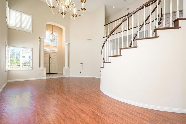 11718 Windcrest Ln, San Diego, CA 92128