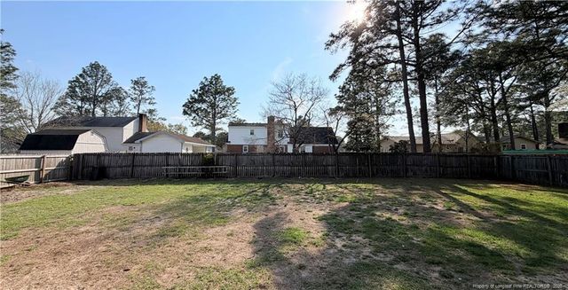 2106 Clinchfield Drive, Fayetteville, NC 28304