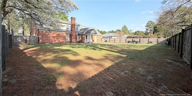 2106 Clinchfield Drive, Fayetteville, NC 28304