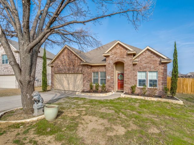 305 Sheridan Road, Oak Point, TX 75068