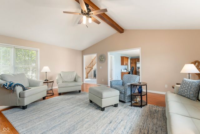 9500 W Thurston Court, Yorktown, IN 47396