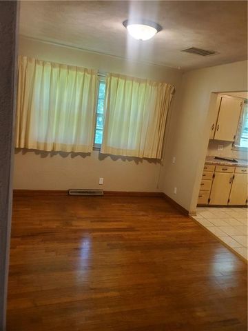 304 Swan Street, Lacygne, KS 66040