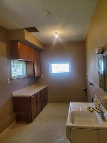 304 Swan Street, Lacygne, KS 66040