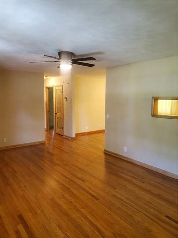 304 Swan Street, Lacygne, KS 66040