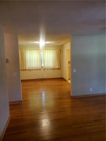 304 Swan Street, Lacygne, KS 66040