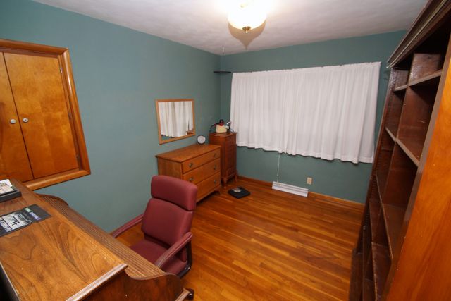 2729 Bellevue Avenue, Bettendorf, IA 52722