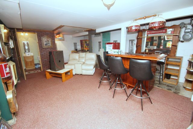 2729 Bellevue Avenue, Bettendorf, IA 52722