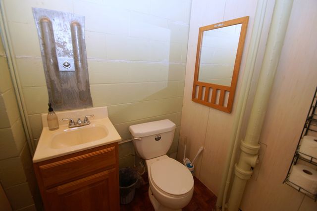 2729 Bellevue Avenue, Bettendorf, IA 52722