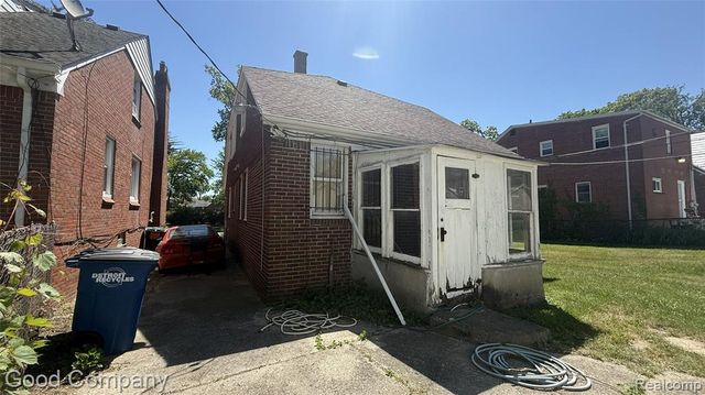 17403 Quincy Street, Detroit, MI 48221