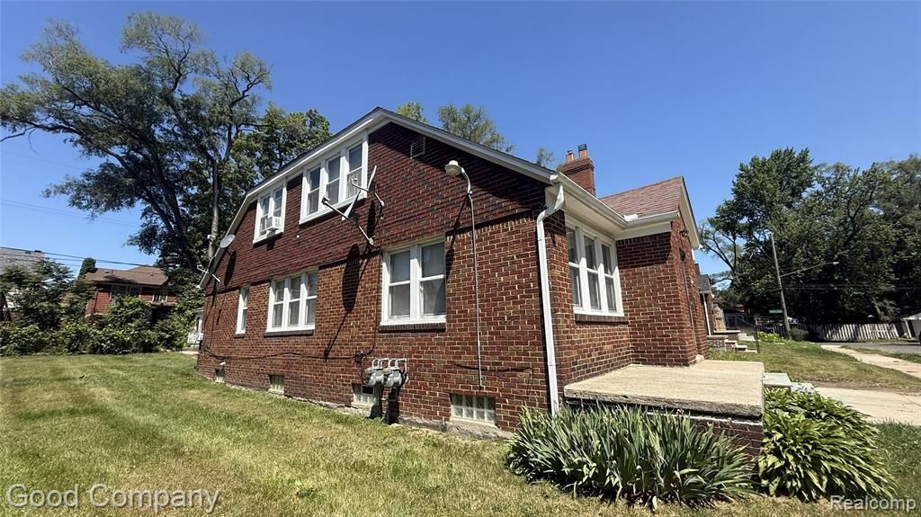 17403 Quincy Street, Detroit, MI 48221