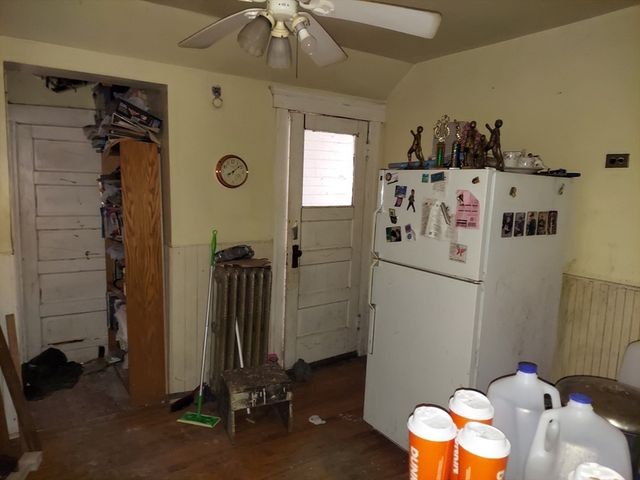 63 Charlotte St, Worcester, MA 01610