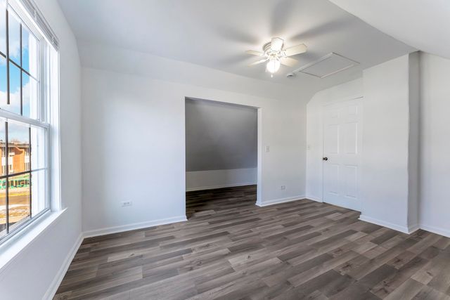 644 S MCALISTER Avenue, Waukegan, IL 60085