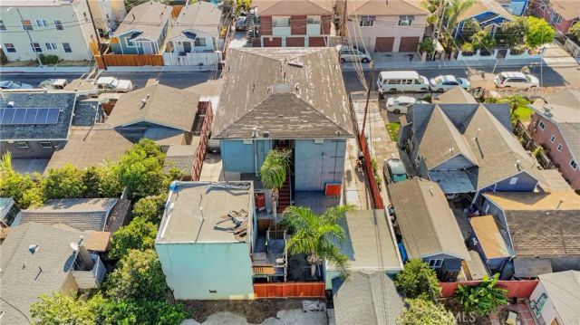 1071 N Almond Court, Long Beach, CA 90813