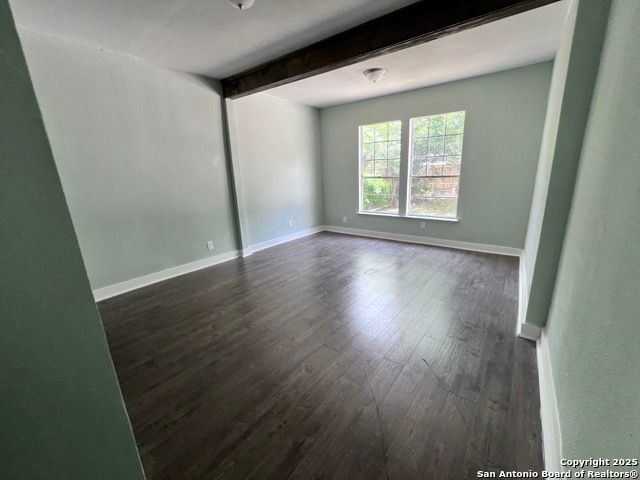 310 E Carolina St, San Antonio, TX 78210