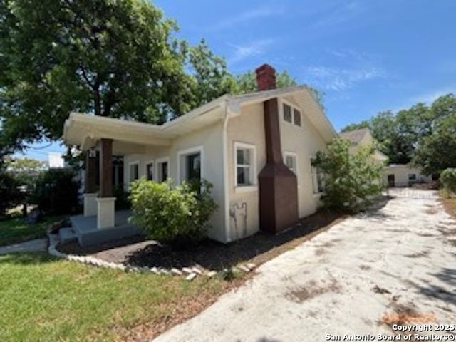 310 E Carolina St, San Antonio, TX 78210