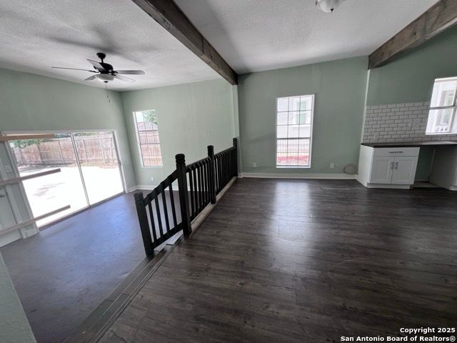 310 E Carolina St, San Antonio, TX 78210