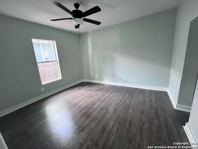 310 E Carolina St, San Antonio, TX 78210