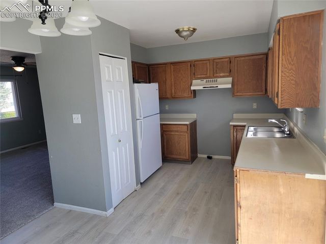 7240 Goldfield Drive, Colorado Springs, CO 80911