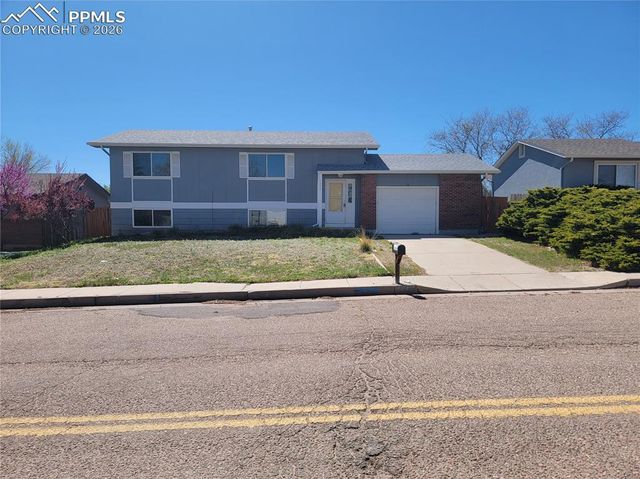 7240 Goldfield Drive, Colorado Springs, CO 80911