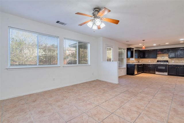 1032 Doras DR, Pflugerville, TX 78660