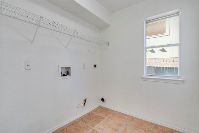 1032 Doras DR, Pflugerville, TX 78660