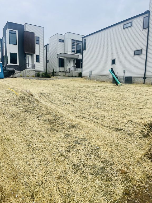 2014A 9th Ave, N, Nashville, TN 37208