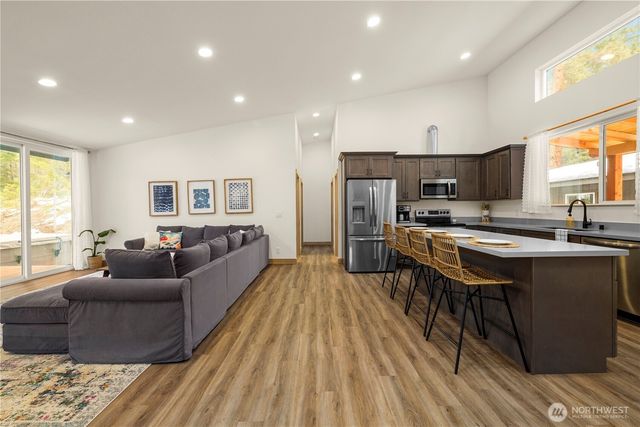 21817 Colt Road, Leavenworth, WA 98826