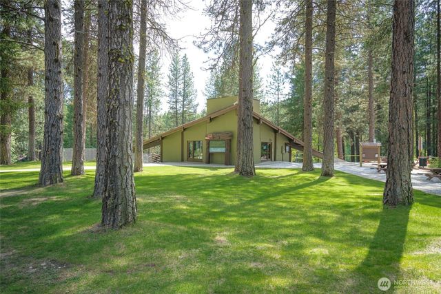 21817 Colt Road, Leavenworth, WA 98826