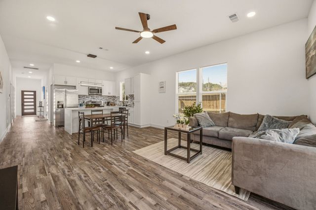 3613 Durango Trail, Granbury, TX 76048