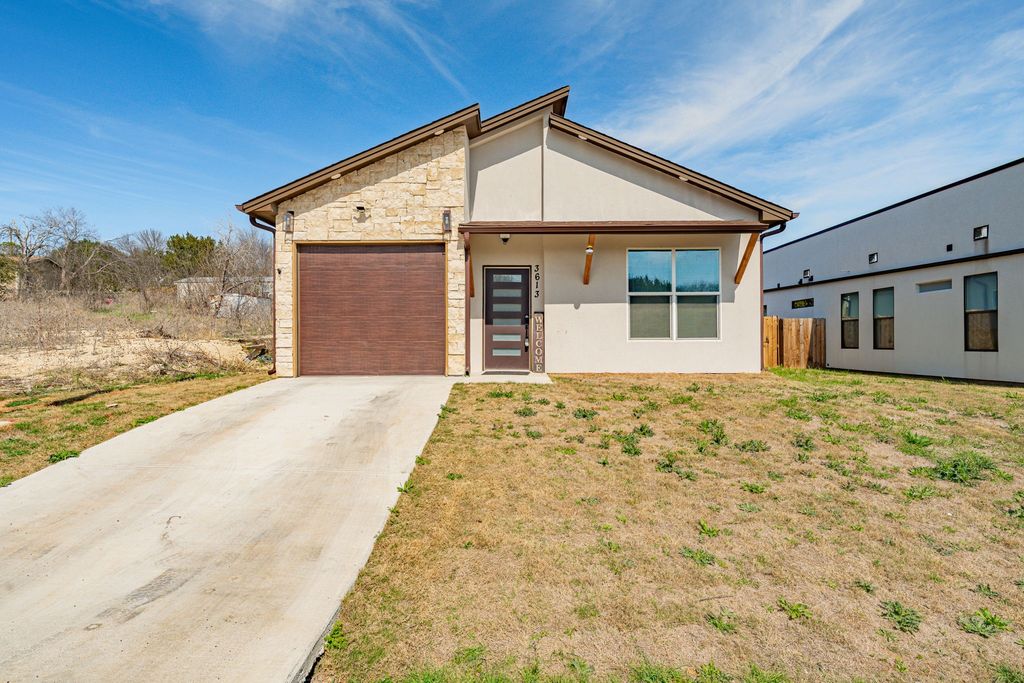 3613 Durango Trail, Granbury, TX 76048