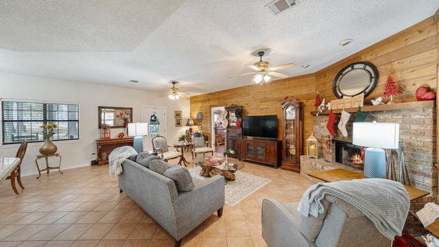 12525 County Road 4083, Scurry, TX 75158