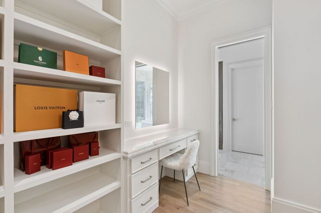 9143 Bluff Hollow Court, Dallas, TX 75220