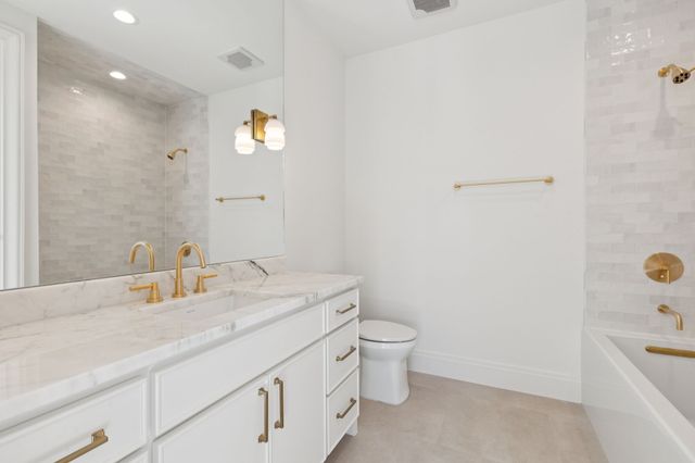 9143 Bluff Hollow Court, Dallas, TX 75220