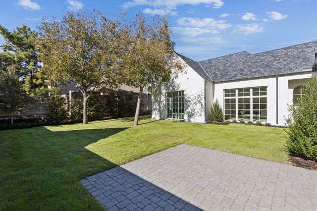 9143 Bluff Hollow Court, Dallas, TX 75220