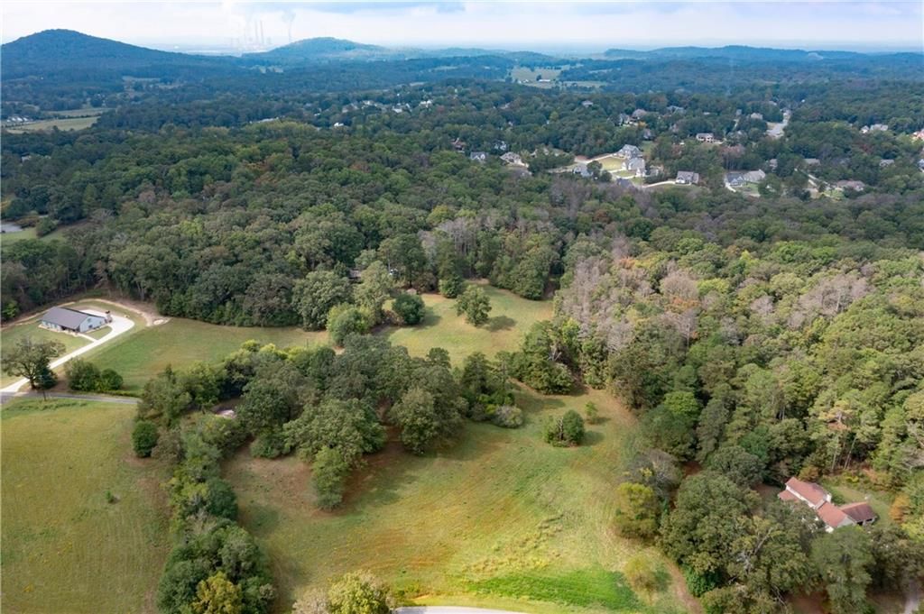 Image 1 of property listing at 79 Floyd Road SW, Cartersville, GA 30120
